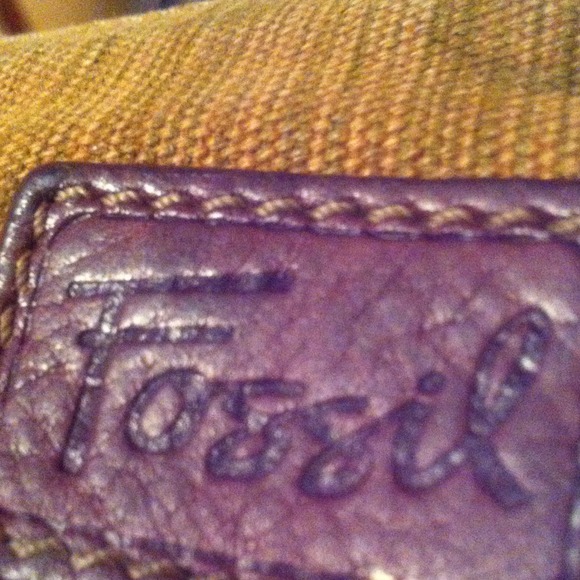 💜FOSSIL PURSE💜 - Picture 2 of 2