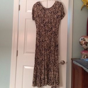 Long flowing black and beige print dress