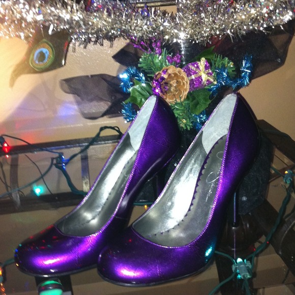 Jessica Simpson Purple Pumps