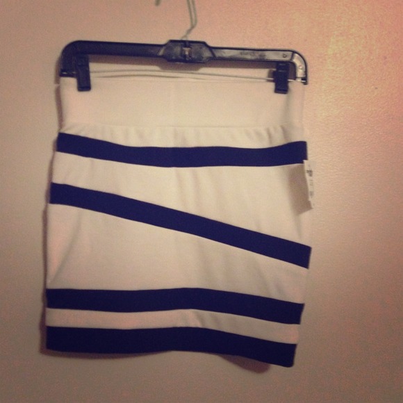 Charlotte Russe skirt