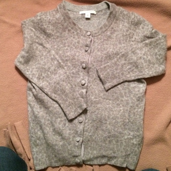 Animal print gray sweater