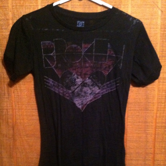 DC TSHIRT