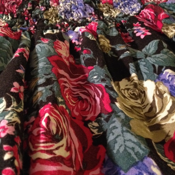 Floral skirt from Nordstrom - Picture 2 of 4