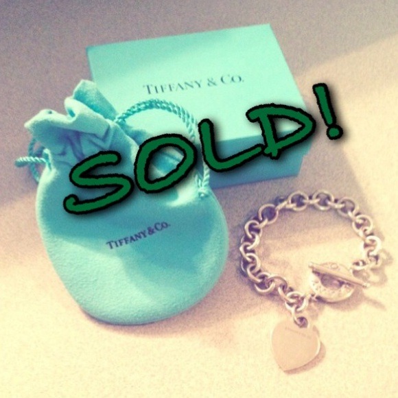 ⛔️SOLD!!!⛔️Tiffany & Co. Heart Tag Charm Bracelet