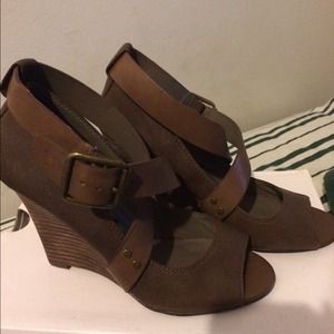 Brown DKNY Wedges