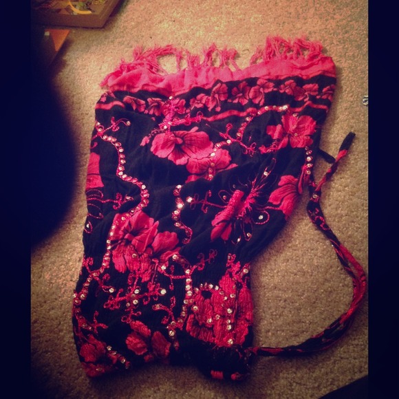 sun dress. - Picture 1 of 1