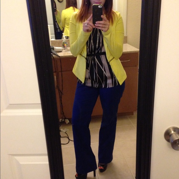 Patterned top - Picture 4 of 4