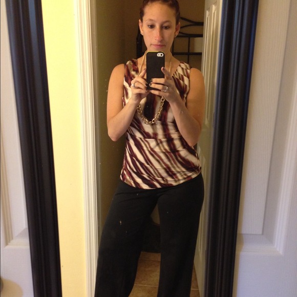 Patterned top - Picture 4 of 4