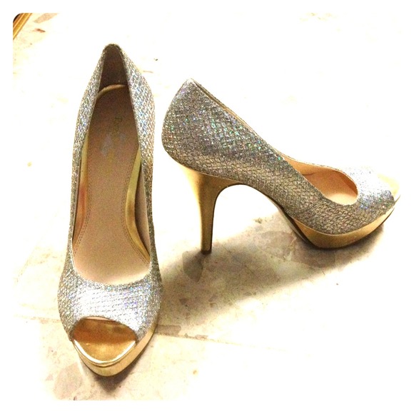 enzo angiolini sparkle heels