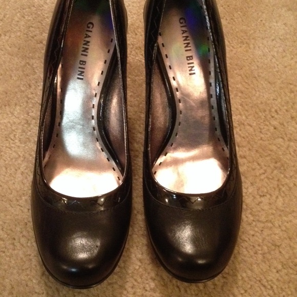 Gianni bini black pumps