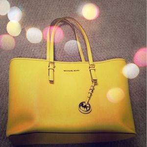 🎀AUTHENTIC💕 Michael Kors💕 Laptop Tote🎀