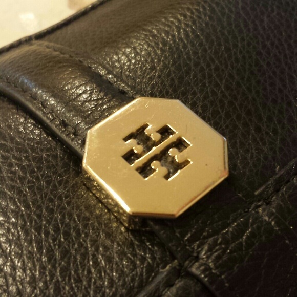 **Sold**** Tory Burch Clay Zip Continental Wallet - Picture 3 of 4