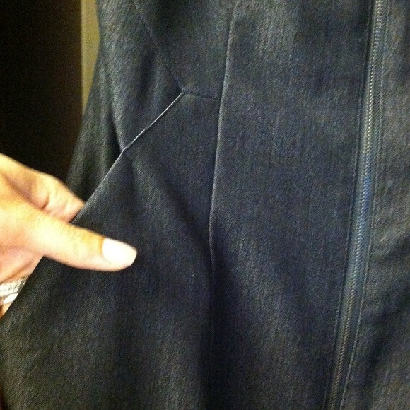 **SOLD IN A BUNDLE** - Picture 4 of 4