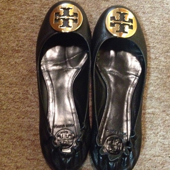 ❤️TRADED❤️Tory Burch Reva Flats.