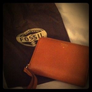 Bundle for @livelaughluveat AE, fossil, MJ, roxy