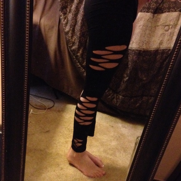 Black leggings with rips down side