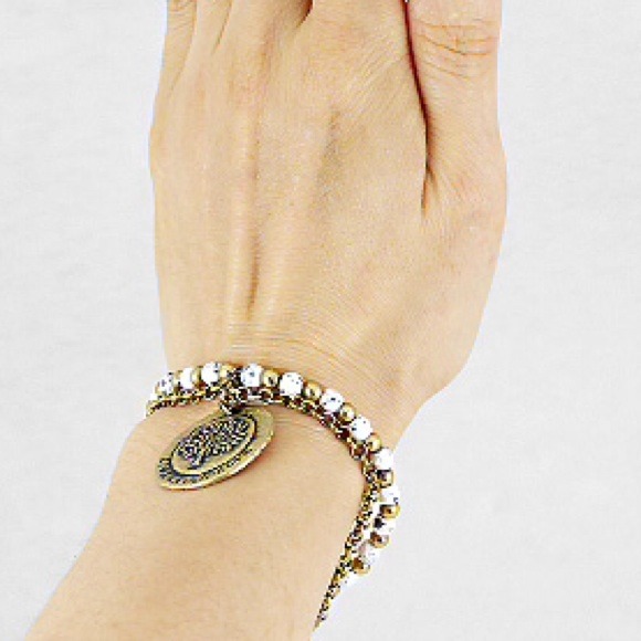 Tree of life brass oxidized white bracelet - Picture 4 of 4