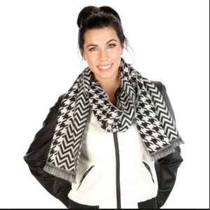 Chevron Cashmere Scarf