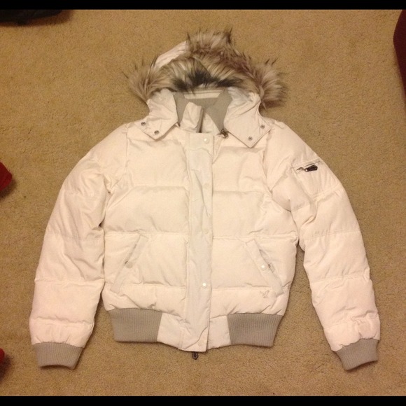 Sold - Picture 1 of 4