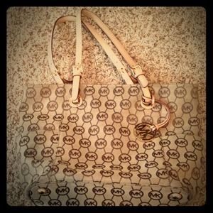 Michael Kors Purse Authentic