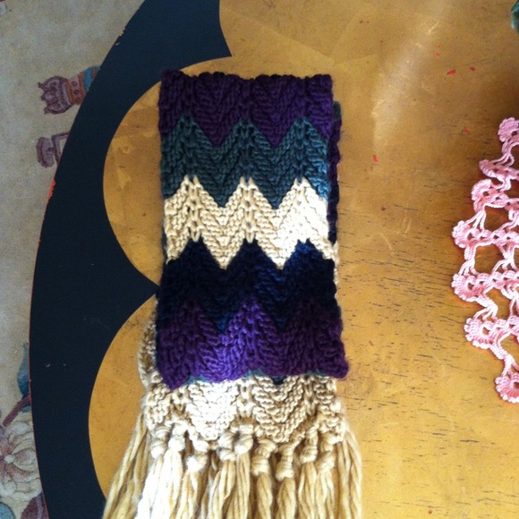REDUCED Scarf