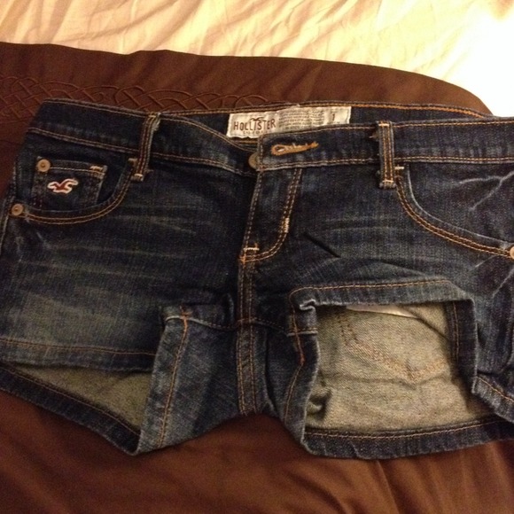 Hollister shorts