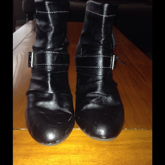 Black boots
