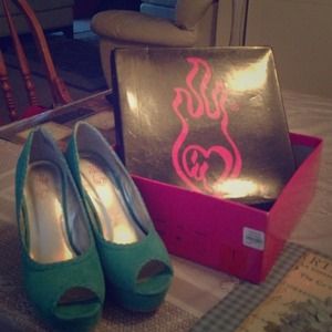 Reduced!! 💗💗New torrid wedges💗💗