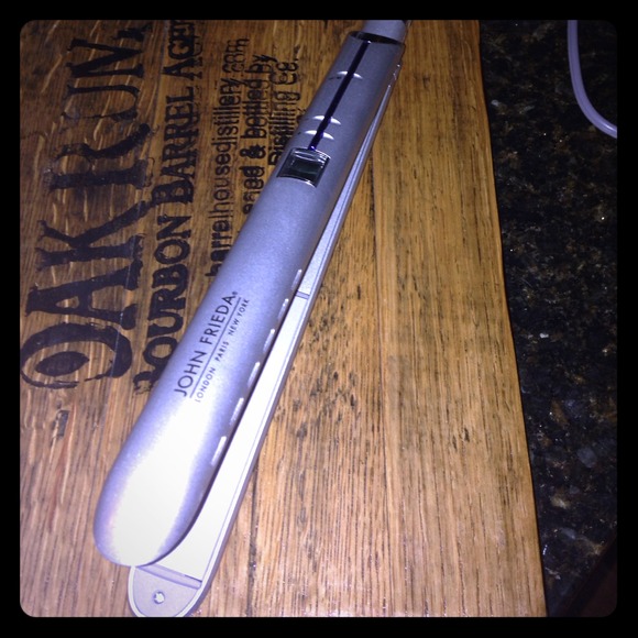 Sale Hair Straightener