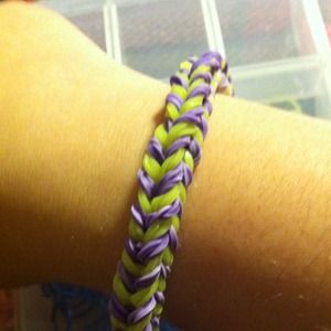 Double fish tail loom bracelet