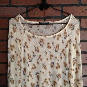 🚫SOLD🚫 Brandy Melville sunflower knit