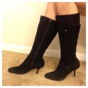 Aerosoles black suede boots
