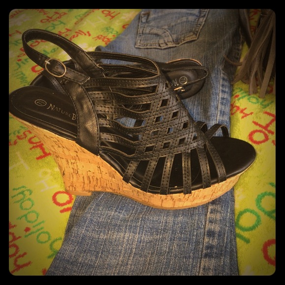 New Black Wedges