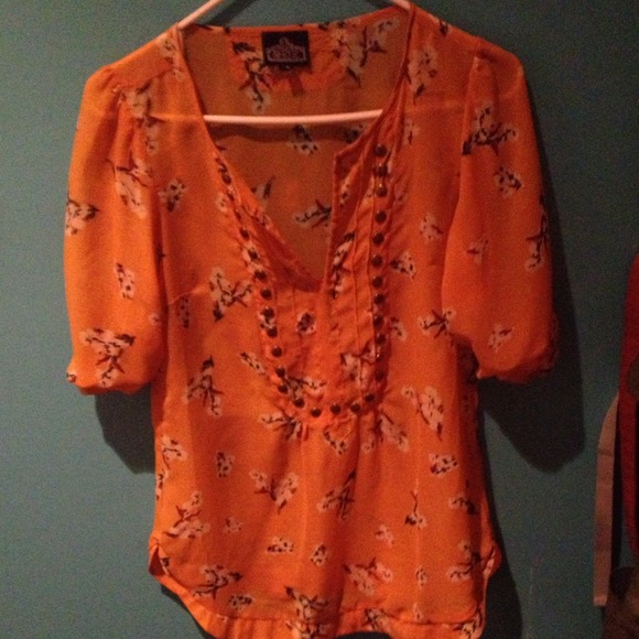 Flowy top