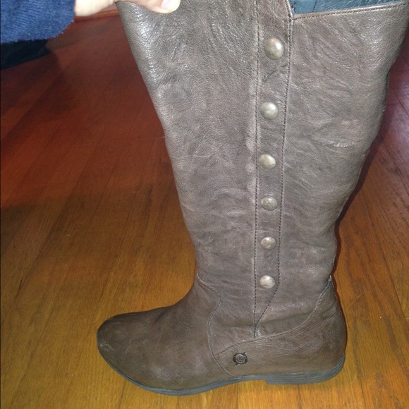 Women's size 6.5 BORN boots