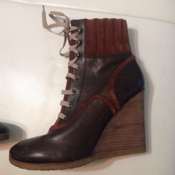 Chloe Boots - Chloe authentic wedge booties