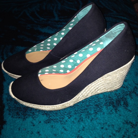 💥SOLD IN A BUNDLE💥 - Picture 2 of 4