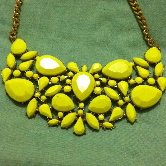 Necklace - Picture 2 of 2
