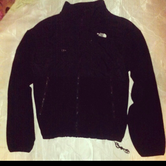 SOLD!!! Sold The North Face sweater/jacket - Picture 1 of 3