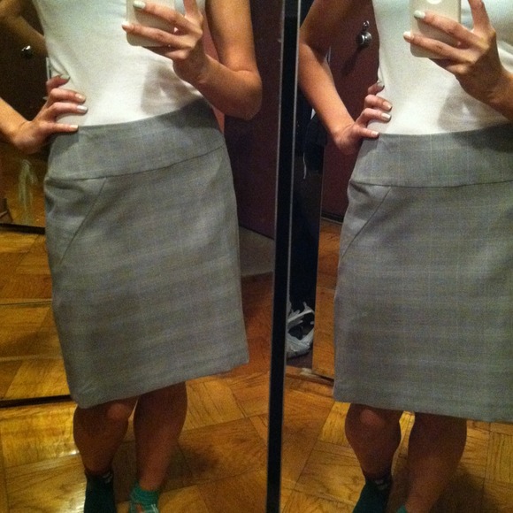 **SOLD IN A BUNDLE** - Picture 2 of 3