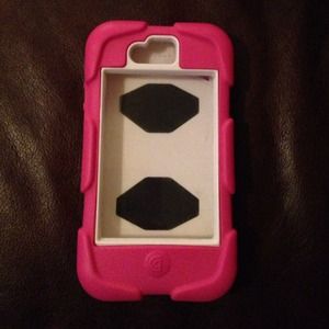 iPhone 4/4s Griffin Case