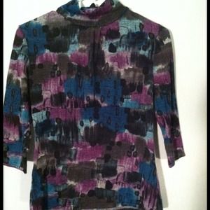 Three quarter length top