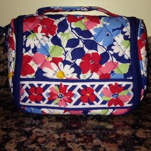 Vera Bradly mini hanging organizer