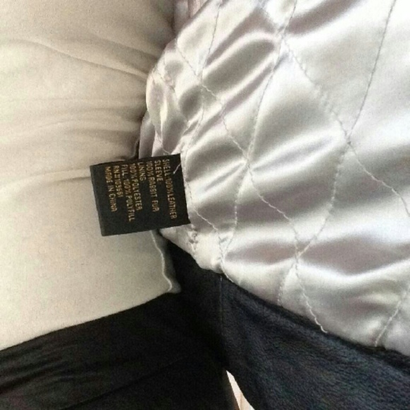 🎉HOST PICK🎉 Rocawear Leather Jacket - Picture 4 of 4