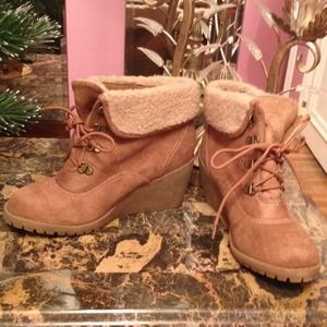 Cute & Comfy Booties !!