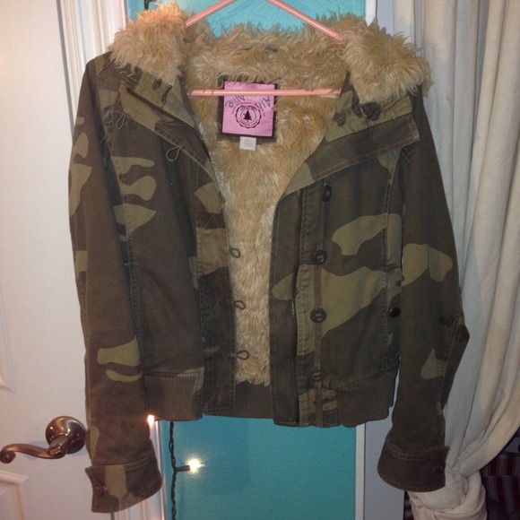 SOLD!!!!