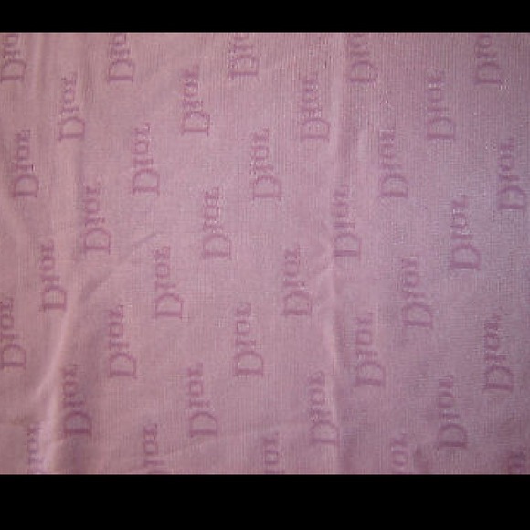 ??Beautiful Dior scarf??