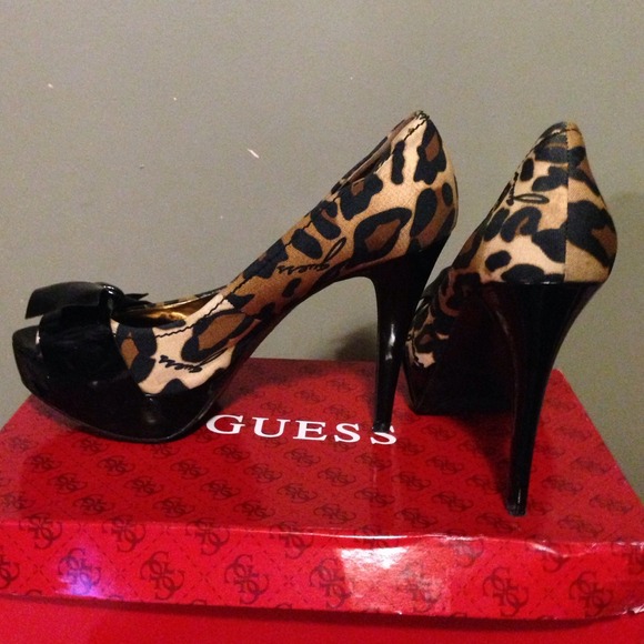 Leopard pumps 🔥🔥🔥