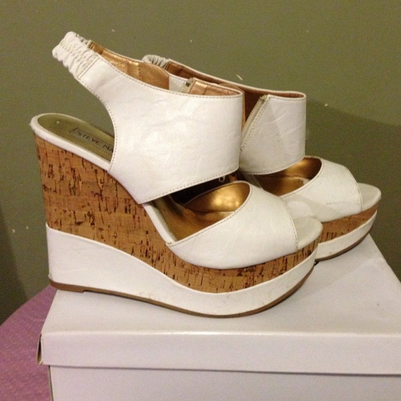 White wedges🌟