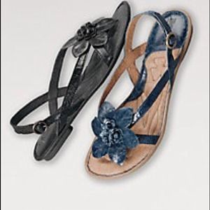 Born Sandals- Black leather